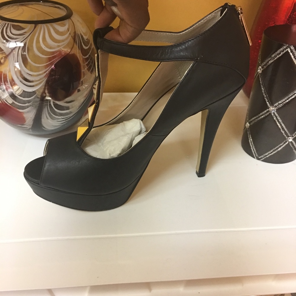 Aldo Shoe - Picture 2 of 3